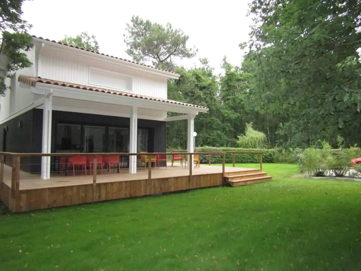 Grand Chalet de Pitrot Lacanau Buitenkant foto